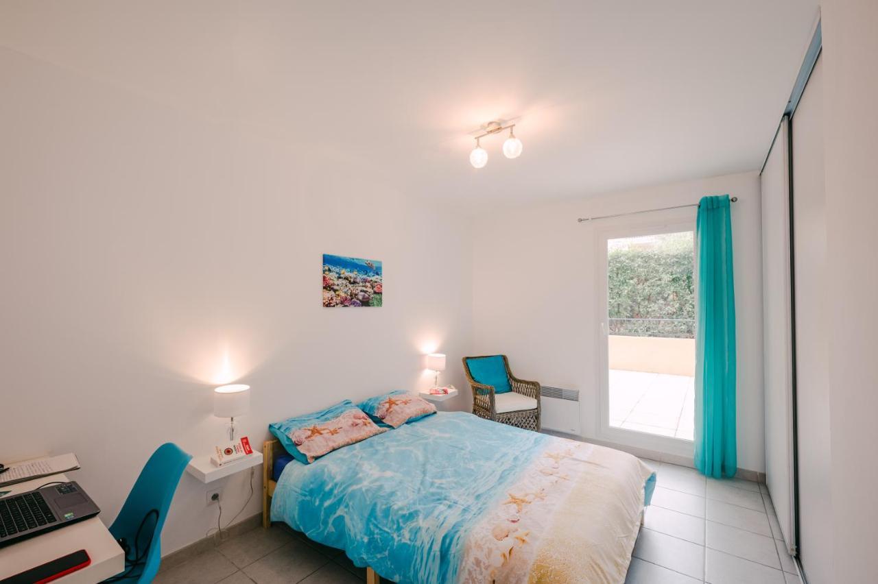 Turquoise Apartment Hyères Exterior foto